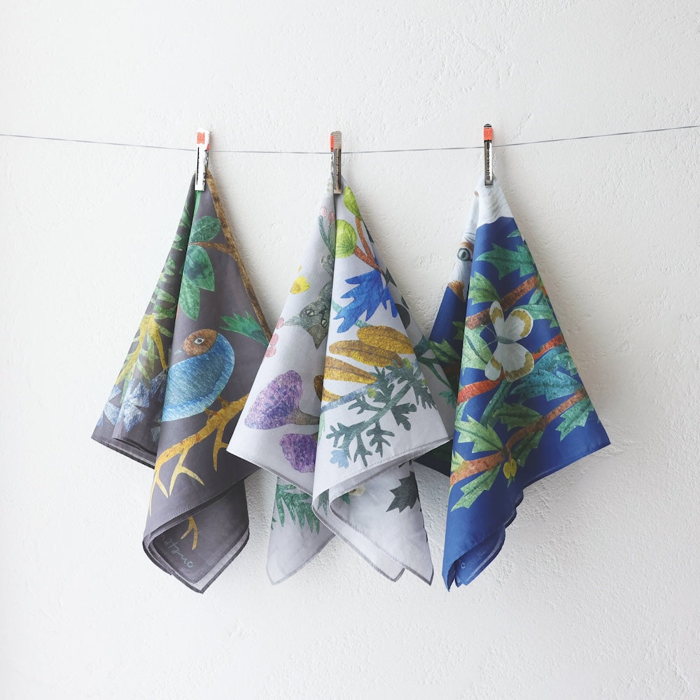 Matsuo Miyuki Handkerchief Flower Bird