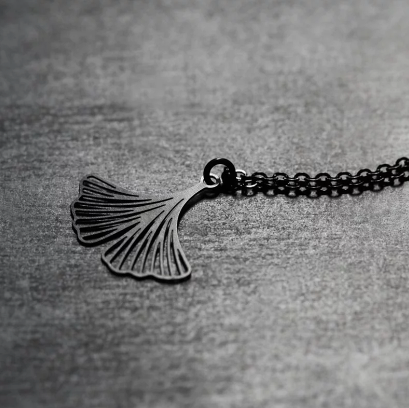 Ginkgo Necklace XS