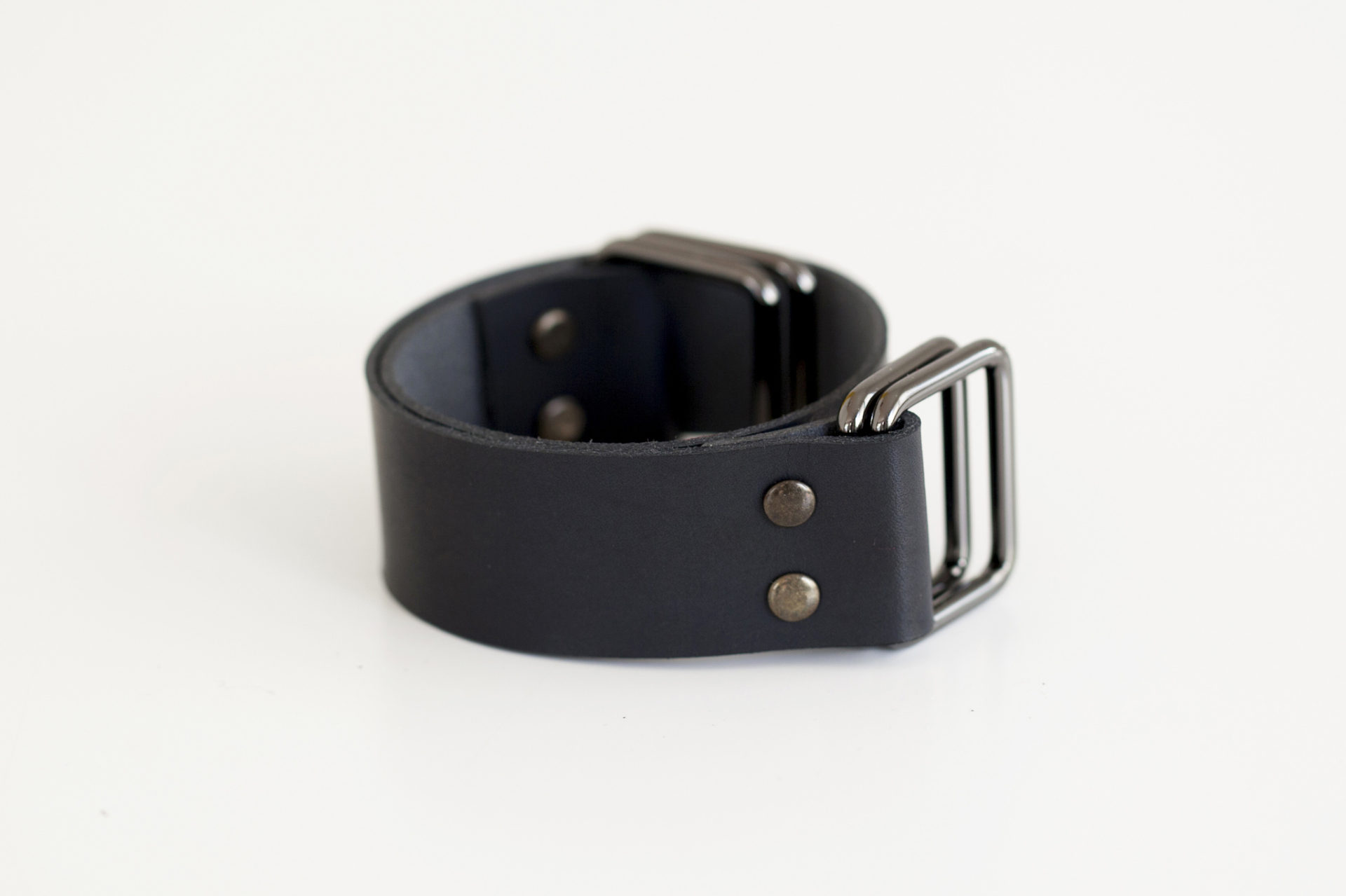 Link Collective Black Leather Carry Strap